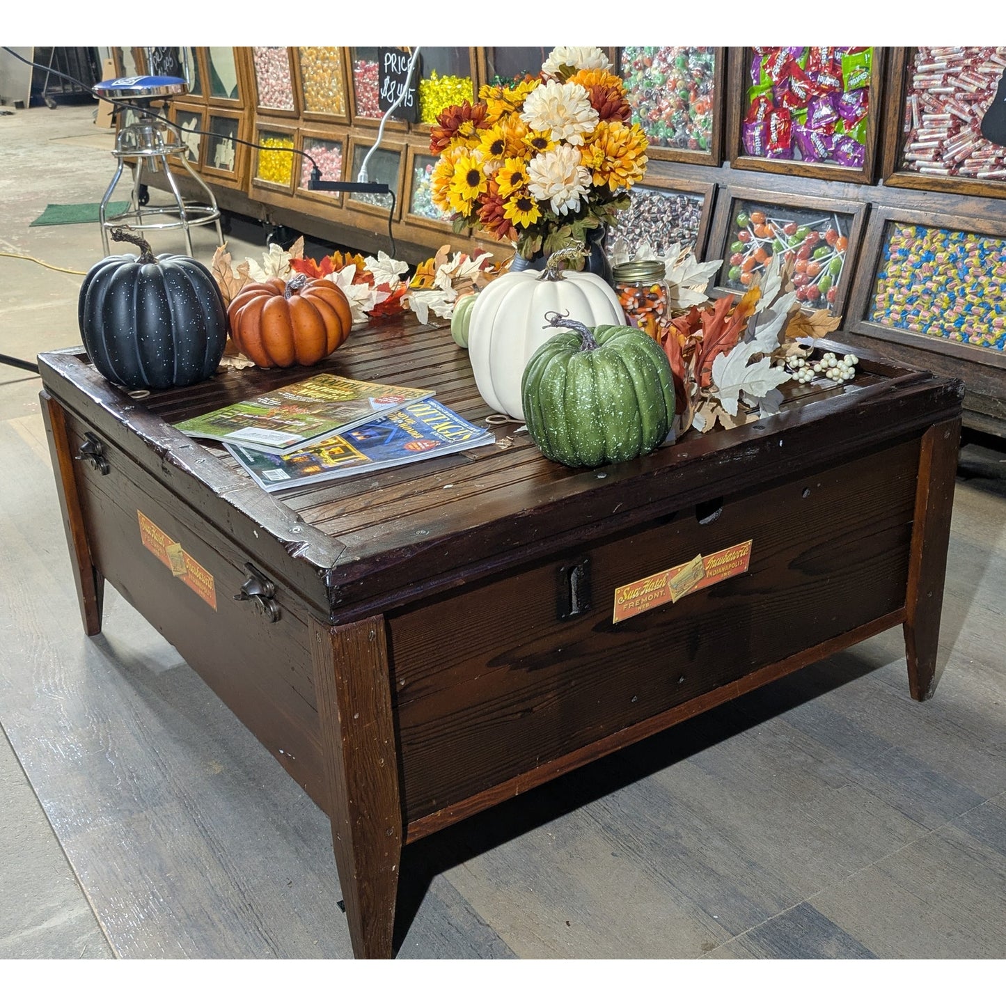 Antique Vintage Incubator Coffee Table Fremont NE Indiana Country Store