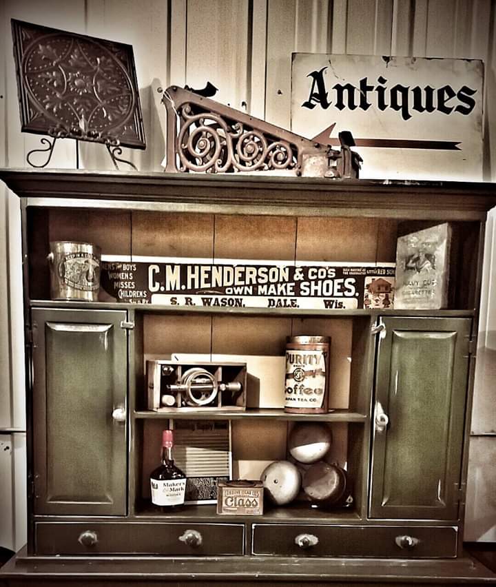 Farmhouse Cupboard Hutch